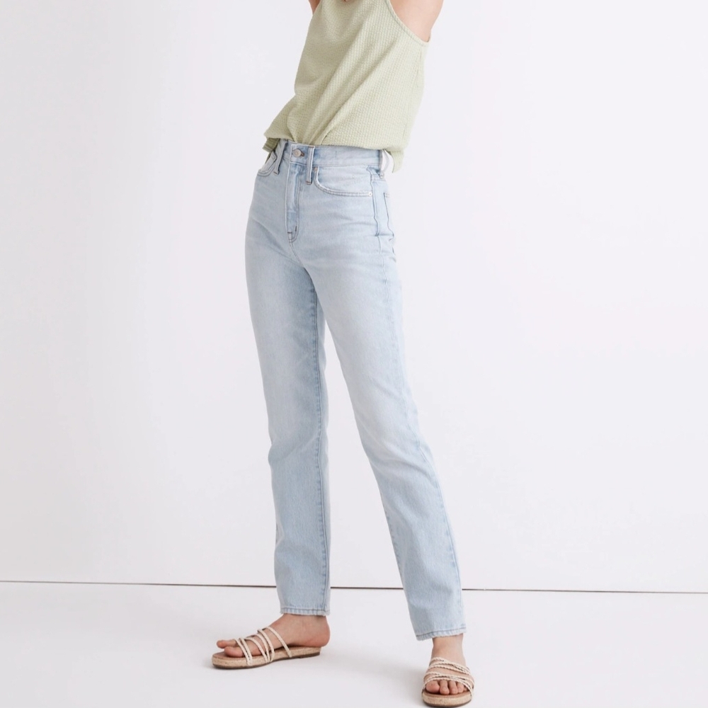 Madewell Classic Straight Jeans NWT